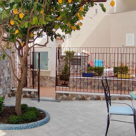 Casa Fortuna A Due Passi Dal Mare Cetara Bagian luar foto